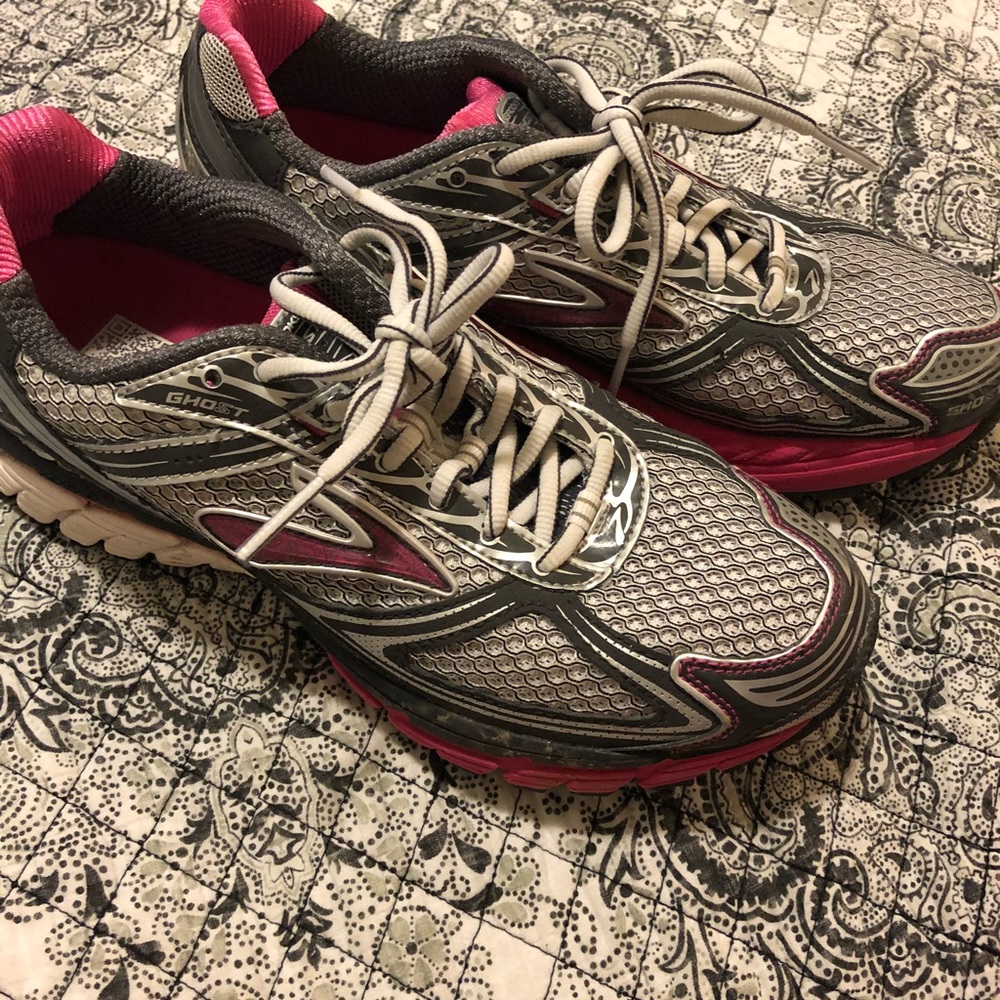 Brooks Ghost 8.5 Tennis Shoes